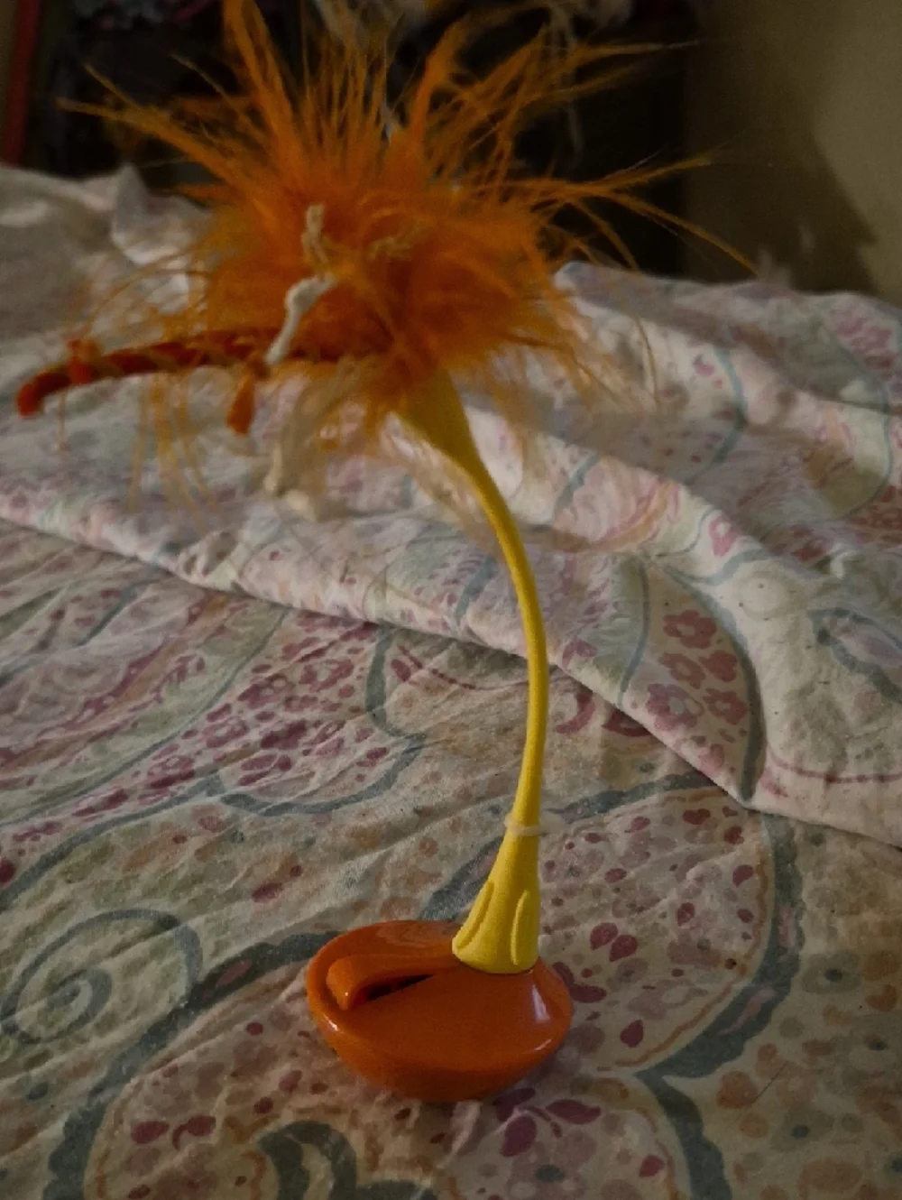 Interactive Orange & Yellow Feather Cat Toy for Birds and Small Pets